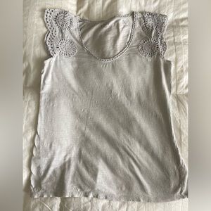 Loft Light blue T shirt with beautiful eyelet detail. Slub cotton fabric. Small